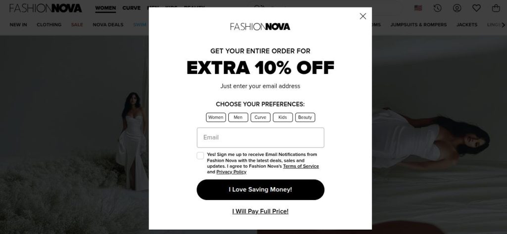 Conversion-focused website popup example from Fashion Nova